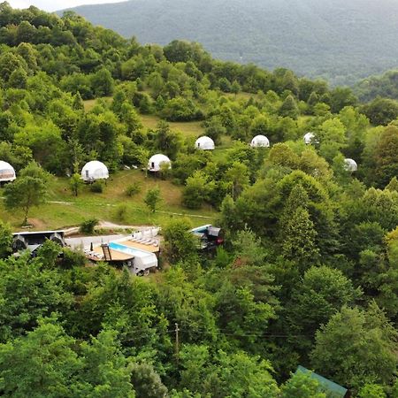 Glamping Georgia Krikhi Hotell Ambrolauri Exteriör bild