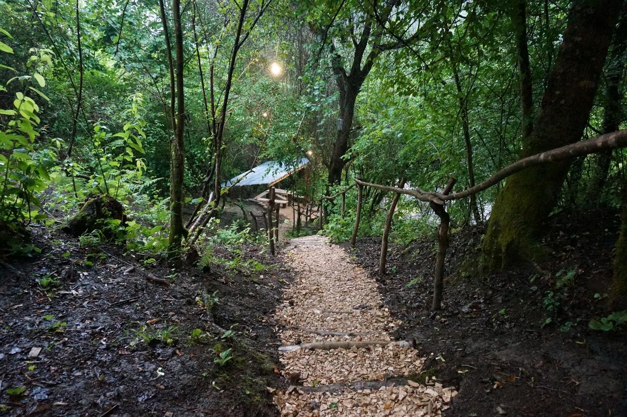 Glamping Georgia Krikhi Hotell Ambrolauri Exteriör bild